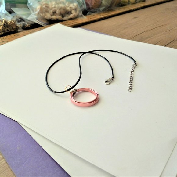 Coppertone spun aluminum disk with black rope adjustable chain handcrafted - Picture 3 of 6